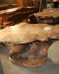 Unikatni drveni sto