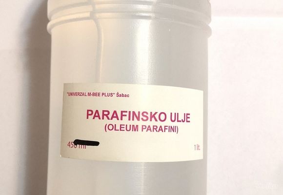 parafinsko-ulje-u-pcelarstvu-98597.jpg
