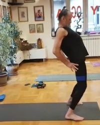 Najbolji yoga instruktor Beograd