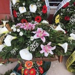 Cvetni aranzmani za groblje
