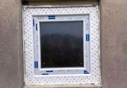 Kupatilski PVC prozor sa zamucenom staklom