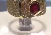Zlatni muski prsten, rubin i brilijanti u kombinaciji sa rucnom gravurom, izradio Rikard Civljak!!!