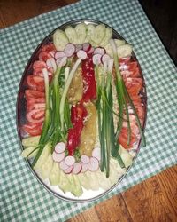 Salata od sezonskog povrca