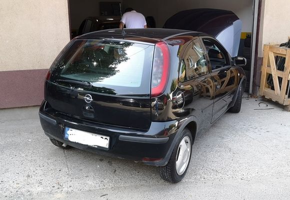 Reparacija stakla Opel Corsa C
