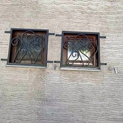 Kovane resetke za male prozore