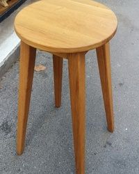 Unikatna hrastova barska stolica