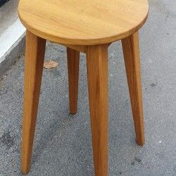 Unikatna hrastova barska stolica