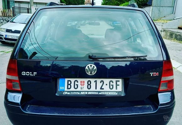 Poliranje auta VW Golf karavan