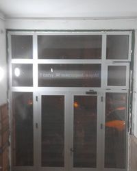 Aluminijumska vrata za zgrade
