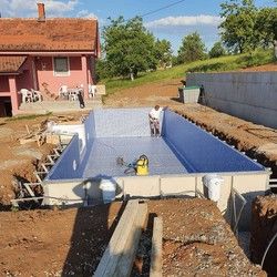 Izrada panelnih bazena za kuce