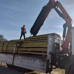 Rentiranje kamiona za istovar gradjevinskog materijala