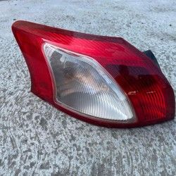 Mitsubishi Lancer stop svetlo levo lampa leva 2008-2015