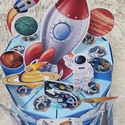 Torte od kartona planete raketa astronaut