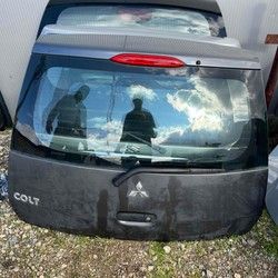 Mitsubishi Colt gepek vrata motor brisaca 2004-2008 