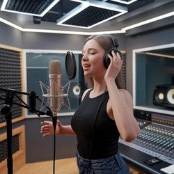 Kako proširiti vokalni opseg uz profesionalne časove pevanja