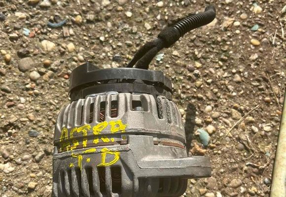 alternator-opel-astra-h-19cdti-bosch-e7c983.jpg
