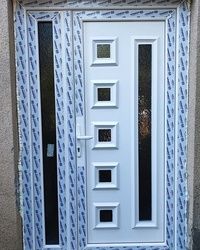 Kvalitetna PVC Ulazna Vrata 