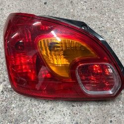 Mitsubishi Space Star stop svetlo levo lampa leva 2013-2016