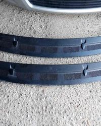 Mercedes A Class W169 plastika na haubi sa prskalicama