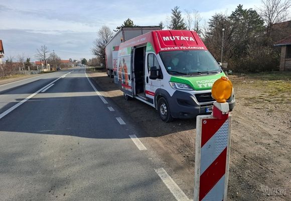 mutata-mobilni-vulkanizer-pomoc-na-putu-063444377-ecf2d7-cb8912b3-1.jpg