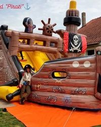 Zamak na naduvavanje Pirati