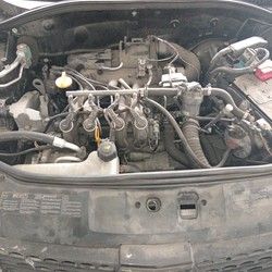 Pranje motora u auto perionica Super auto 