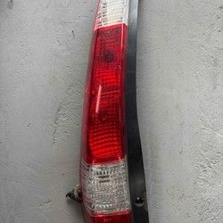 Honda CR-V stop svetlo levo lampa leva 2004-2007