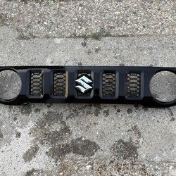 Suzuki Jimny maska sa znakom 2018-2024