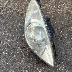 Hyundai I20 far desni 2008-2012