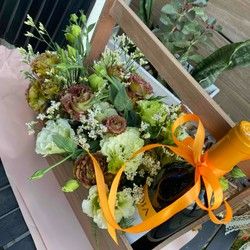 Aranzman sa vinom i cvecem /west 65