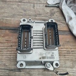 Kompijuter motora Opel Astra H Z14XEP