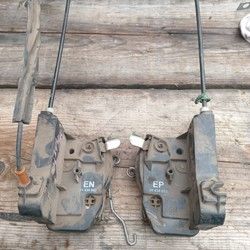 Zadnja leva i desna brava Opel Combo C 