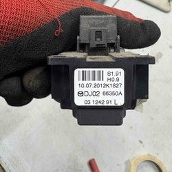 Mazda 2 2008-2014 prekidaci stakla