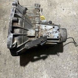 Daihatsu YRV manuelni menjac 