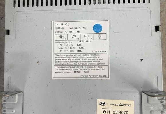hyundai-i30-2007-2012-radio-originalni-ecf2f9.jpg