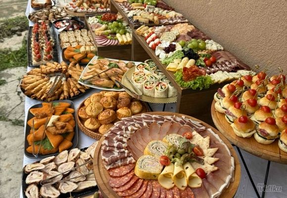 Ketering za svadbe Kragujevac – švedski sto i kompletan meni