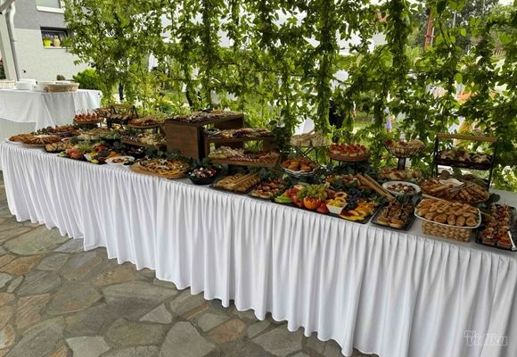 Ketering Kragujevac – cena po osobi i šta sve uključuje kompletna usluga