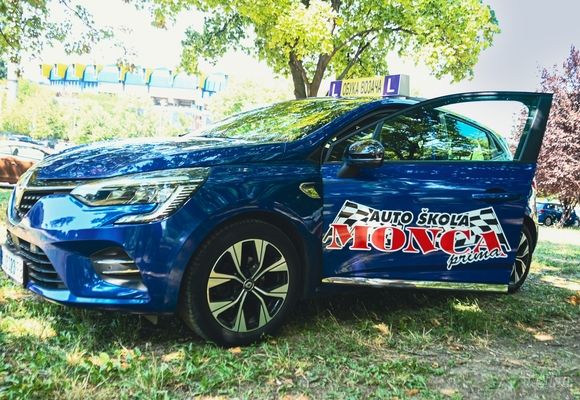 Obuka vozača B kategorije Crveni Krst