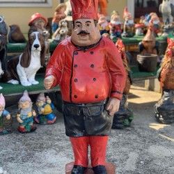 Rucno oslikane figure kuvara