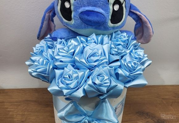 stitch-i-ruze-od-satena-u-kutiji-kragujevac-219b05.jpg
