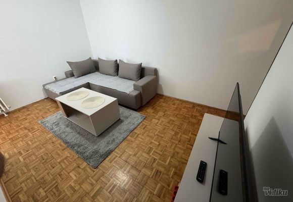 Izdavanje stana, Konjarnik, 50m2, dvosoban, odmah useljiv