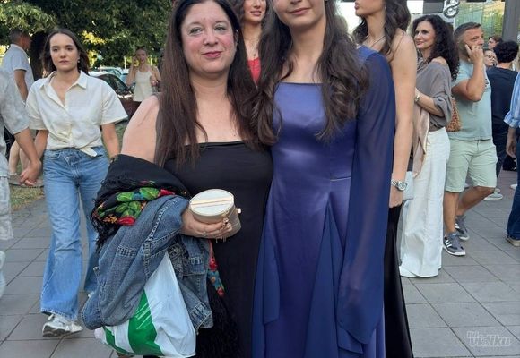 maturska ljubičasta haljina