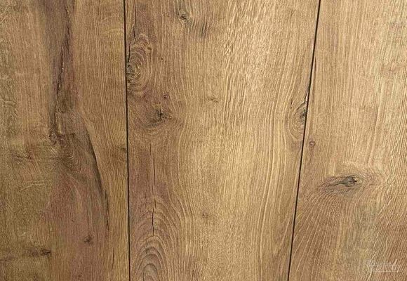 Laminat hrast 8mm