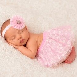Dvodelni tutu set za bebe - roze suknjica i traka za kosu sa cvetom