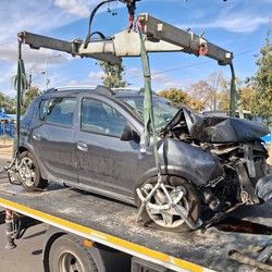 otkup-havarisanih-dacija-automobila-novi-sad-1322b5.jpg