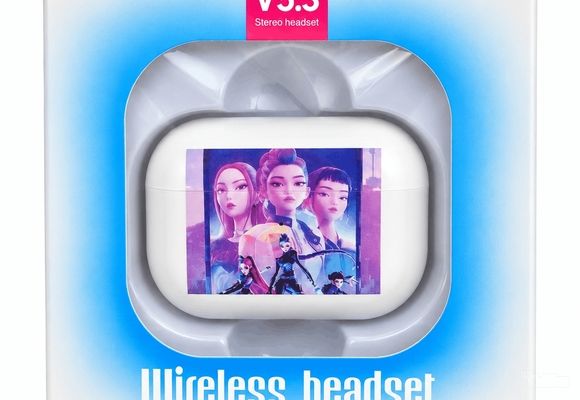 Huntrix bluetooth slušalice V5.3 - krupni plan ilustracija