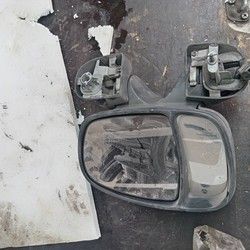 levi-retrovizor-opel-vivaro-5f0fbc.jpg
