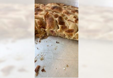 PITA ISPOD SACA - SVINJSKA DIMLJENA BUTKICA
