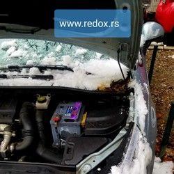 Ugradnja akumulatora na terenu - mobilna služba REDOX