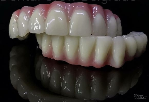Bazalni zubni implanti